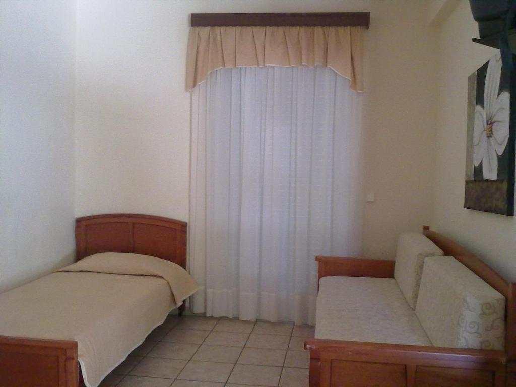 Aparthotel Amalia PalaiónTsiflíkion Exterior foto