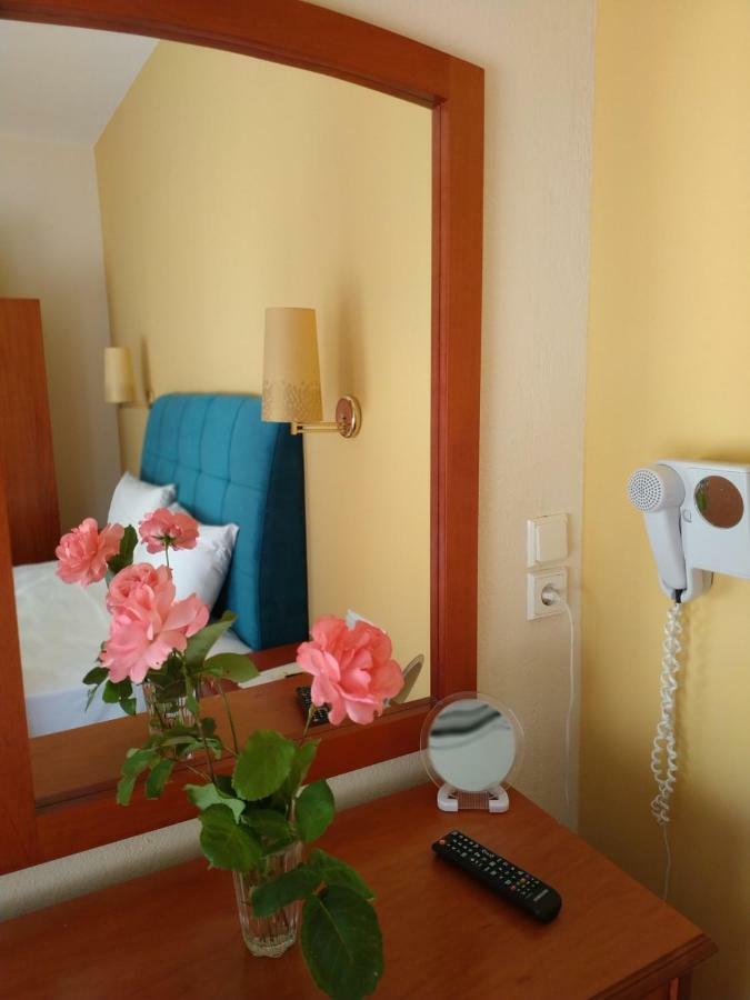 Aparthotel Amalia PalaiónTsiflíkion Exterior foto