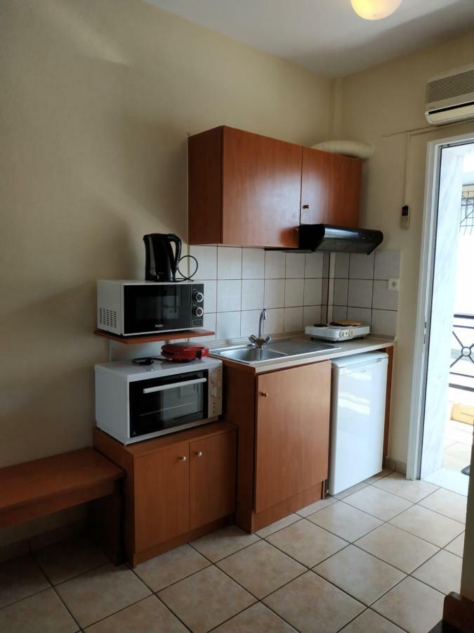 Aparthotel Amalia PalaiónTsiflíkion Exterior foto
